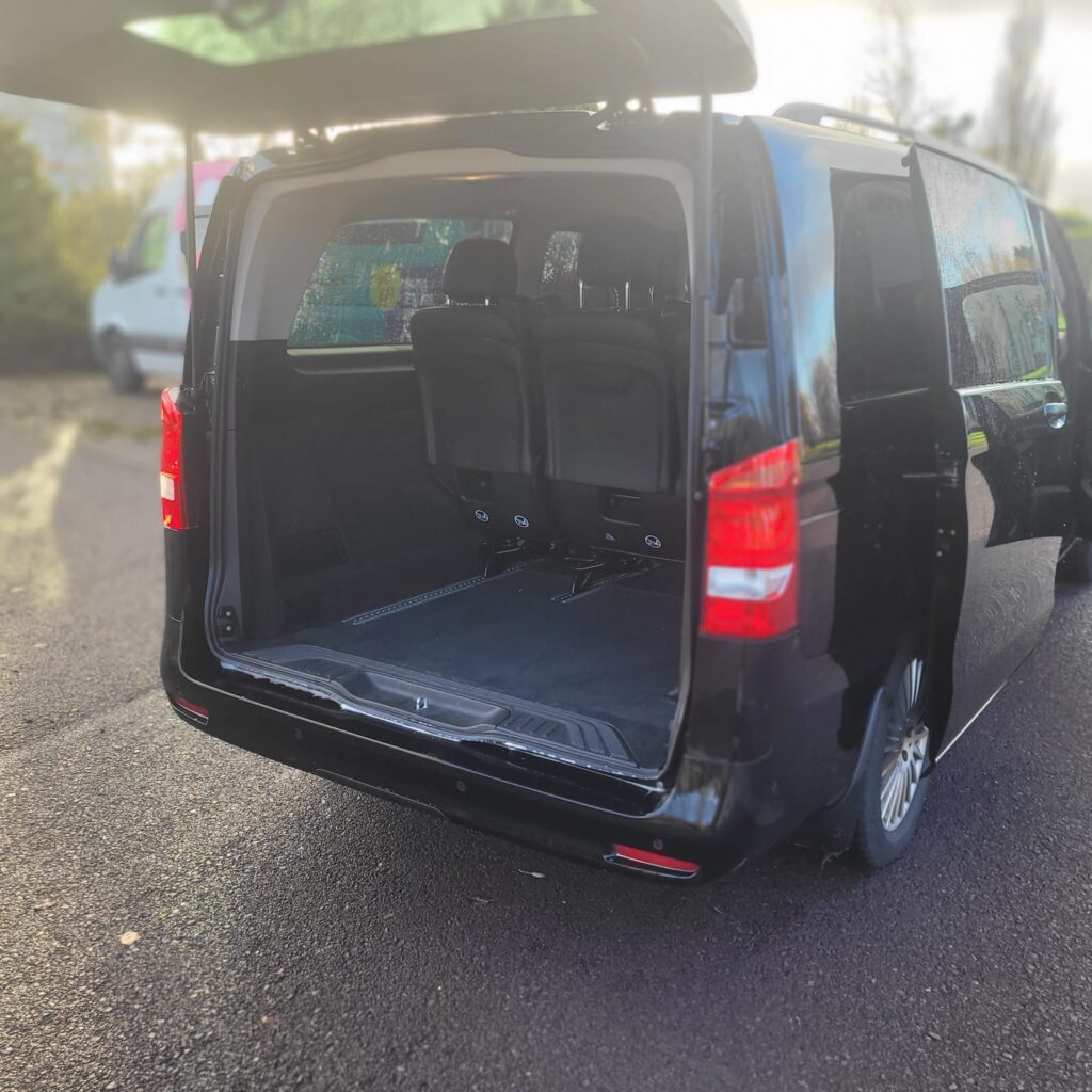 IrishCorkTaxi Mercedes